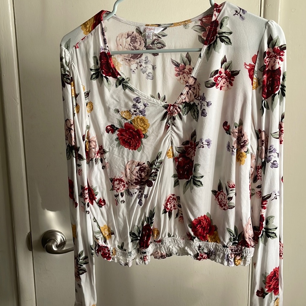 Candies crop top floral blouse